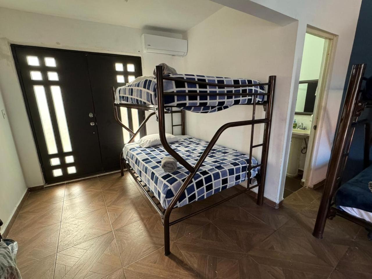 Suites Apodaca מראה חיצוני תמונה