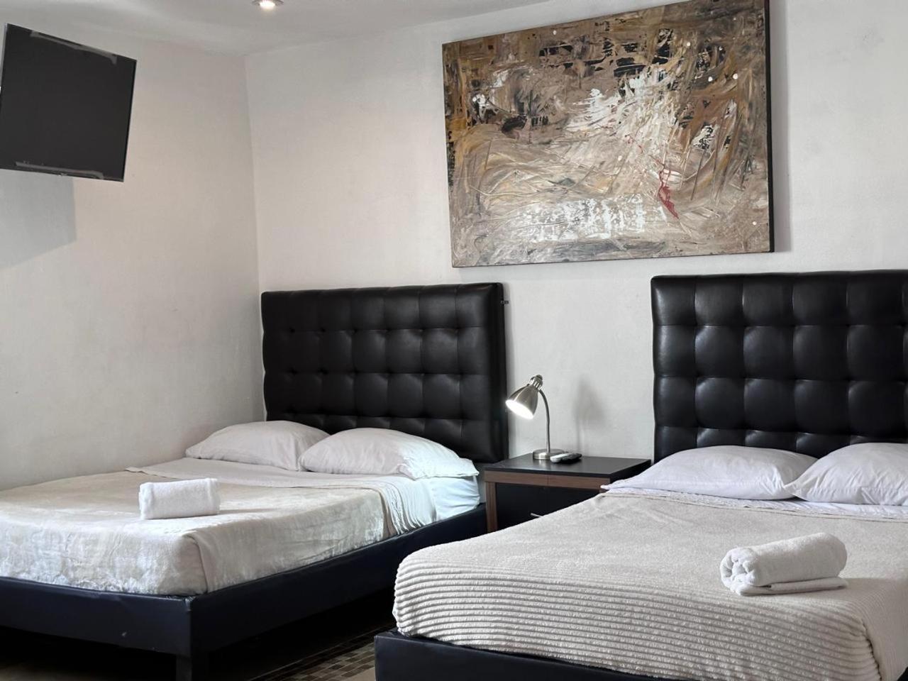 Suites Apodaca מראה חיצוני תמונה