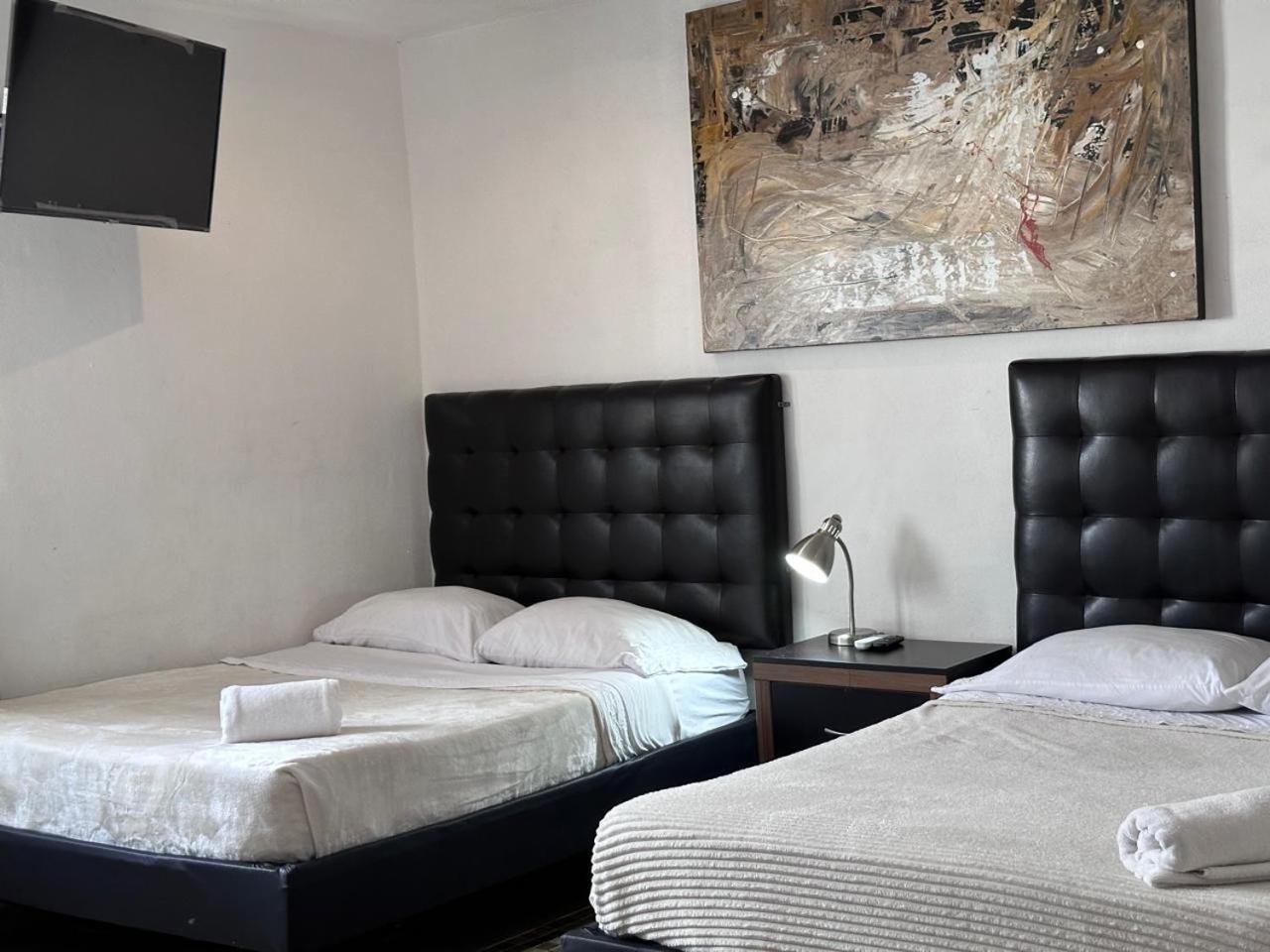 Suites Apodaca מראה חיצוני תמונה